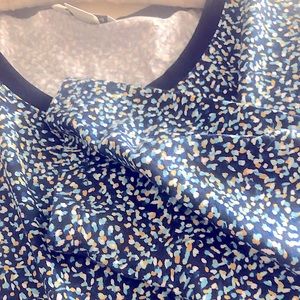 3/4 length sleeve top. CJ Banks. 2XBlue/turquoise